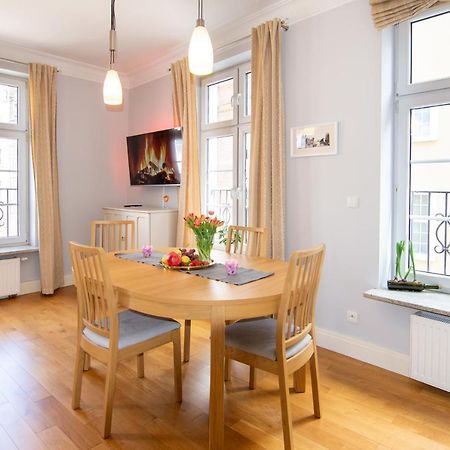 Maya'S Flats & Resorts - Staromiejski Apartments 格但斯克 外观 照片